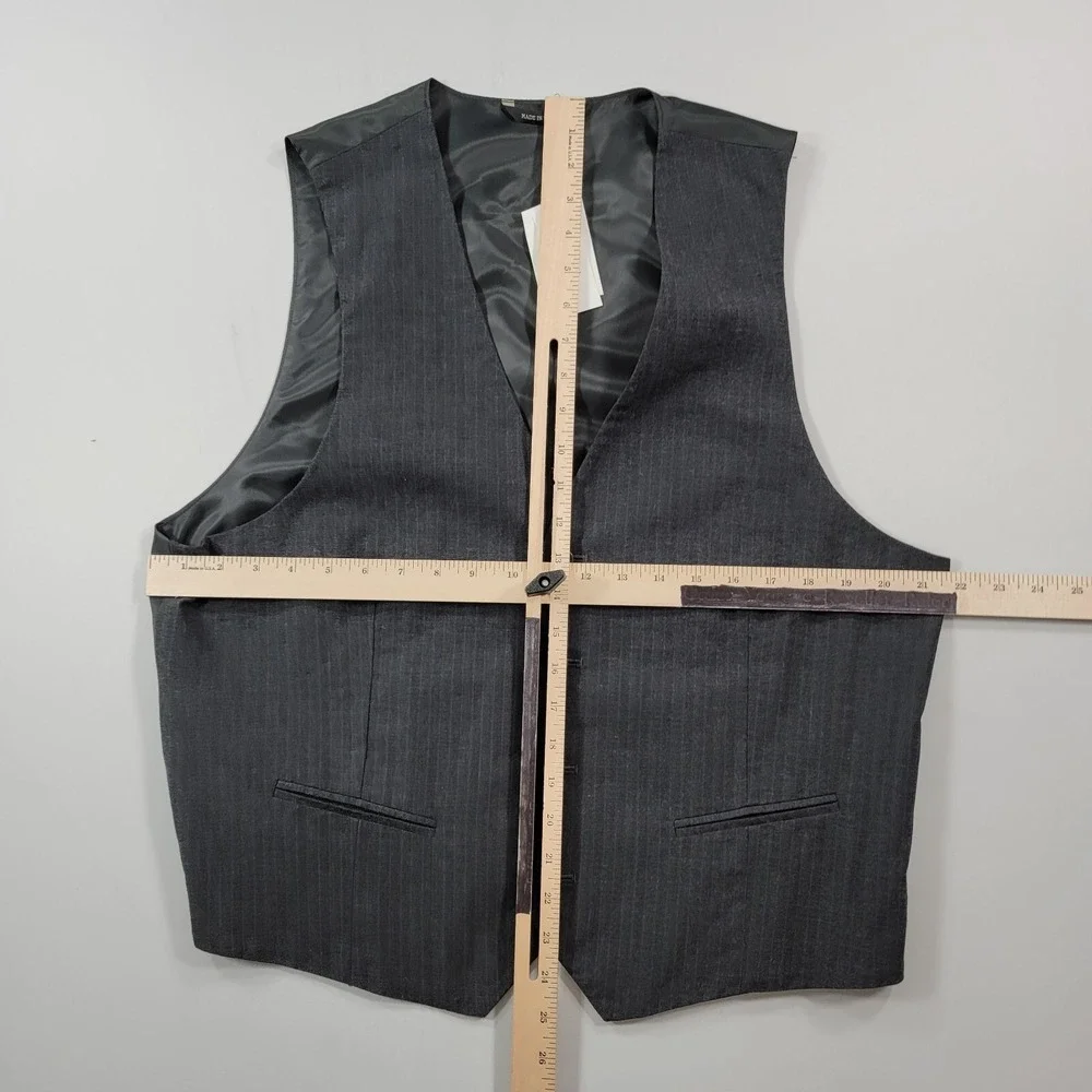 Banana Republic Suit Vest Mens 44R Large Grey Stripe Cotton‎ NEW